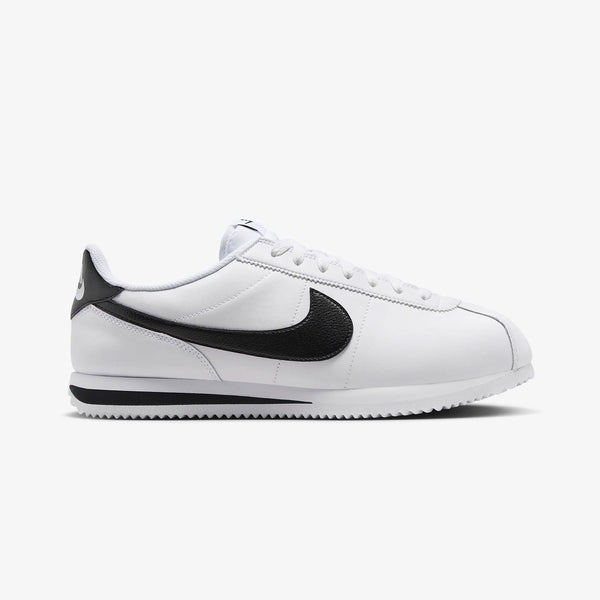 NIKE | CORTEZ { WHITE/BLACK