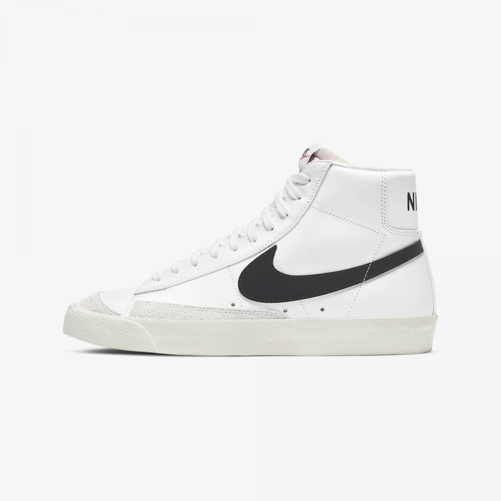 Nike | BLAZER MID'77 VINTAGE { BLACK/WHITE