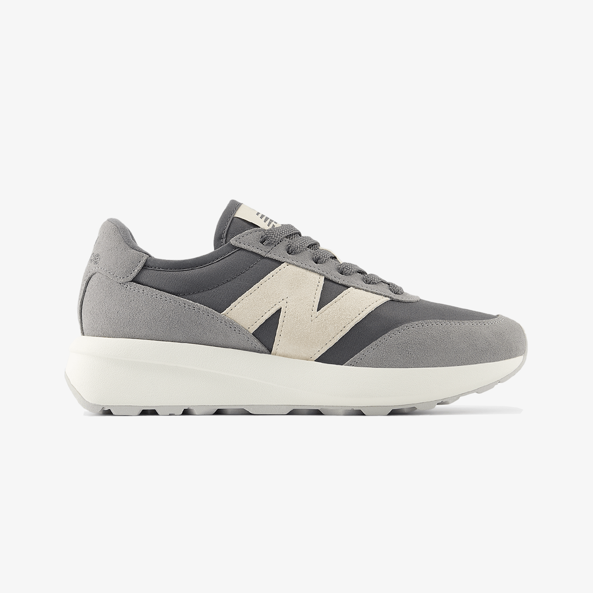 New Balance | 370 { GREY/WHITE