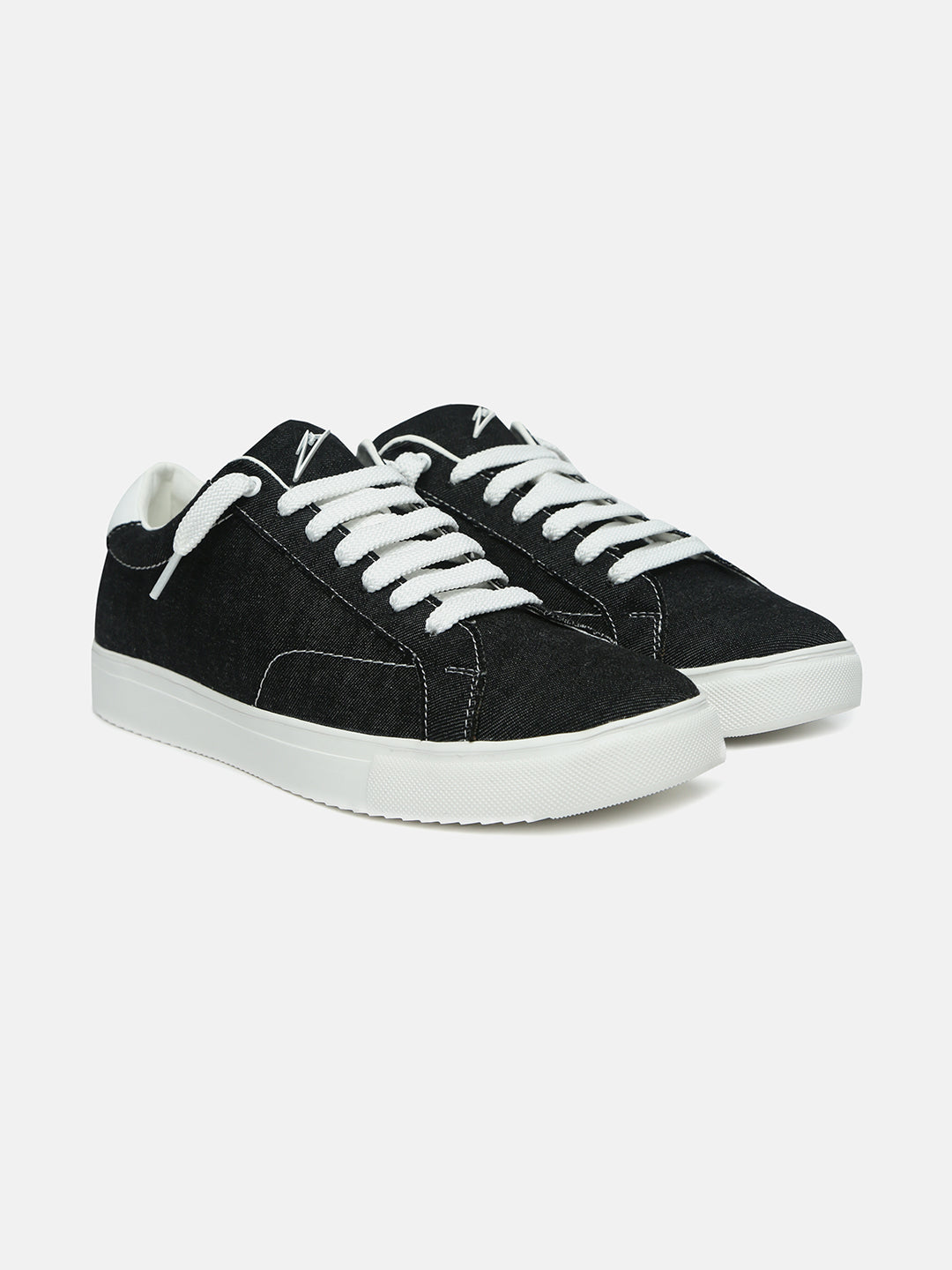 BLACK THREAD - Black Denim Sneakers