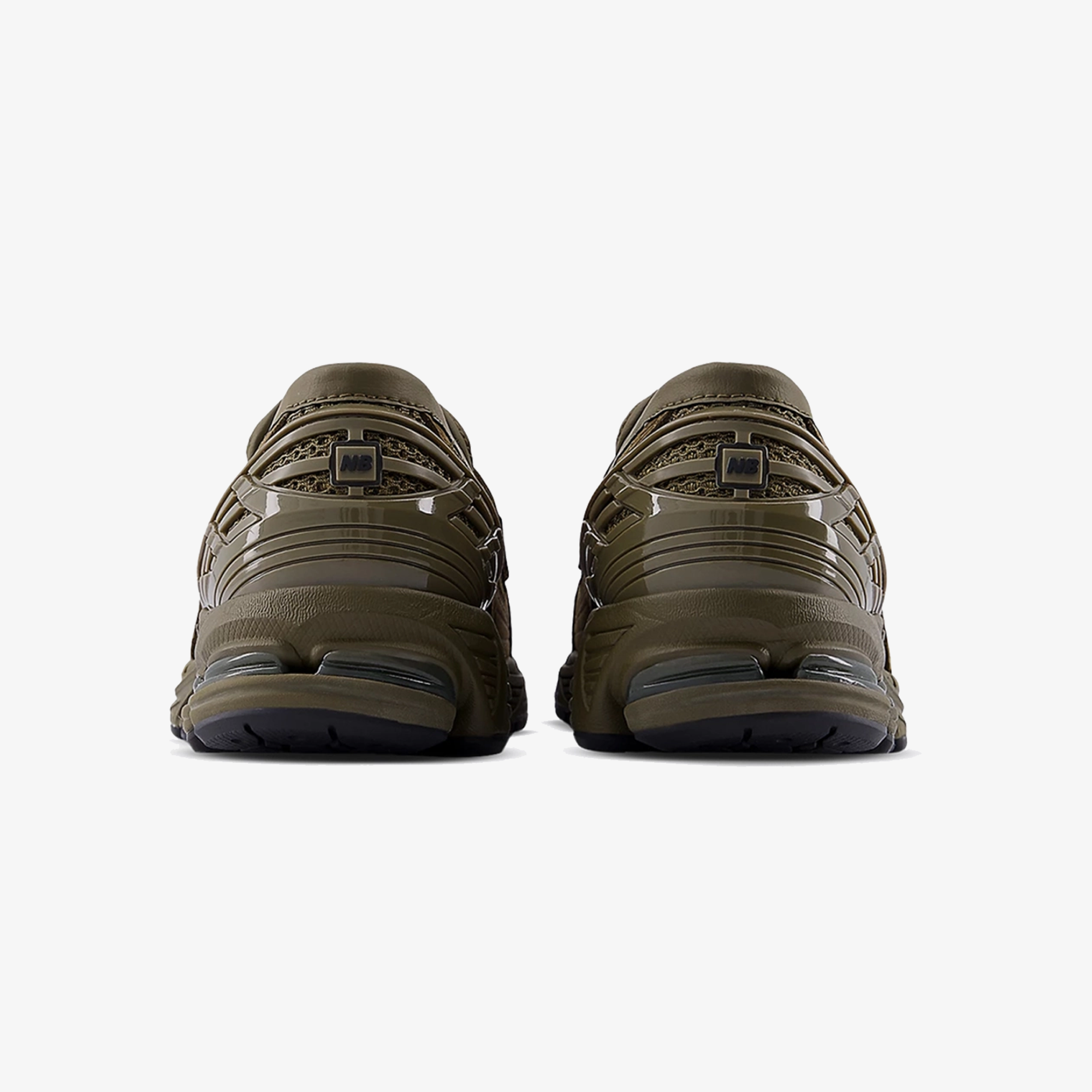 New Balance | 1906L { WOODLAND/OLIVE KHAKI