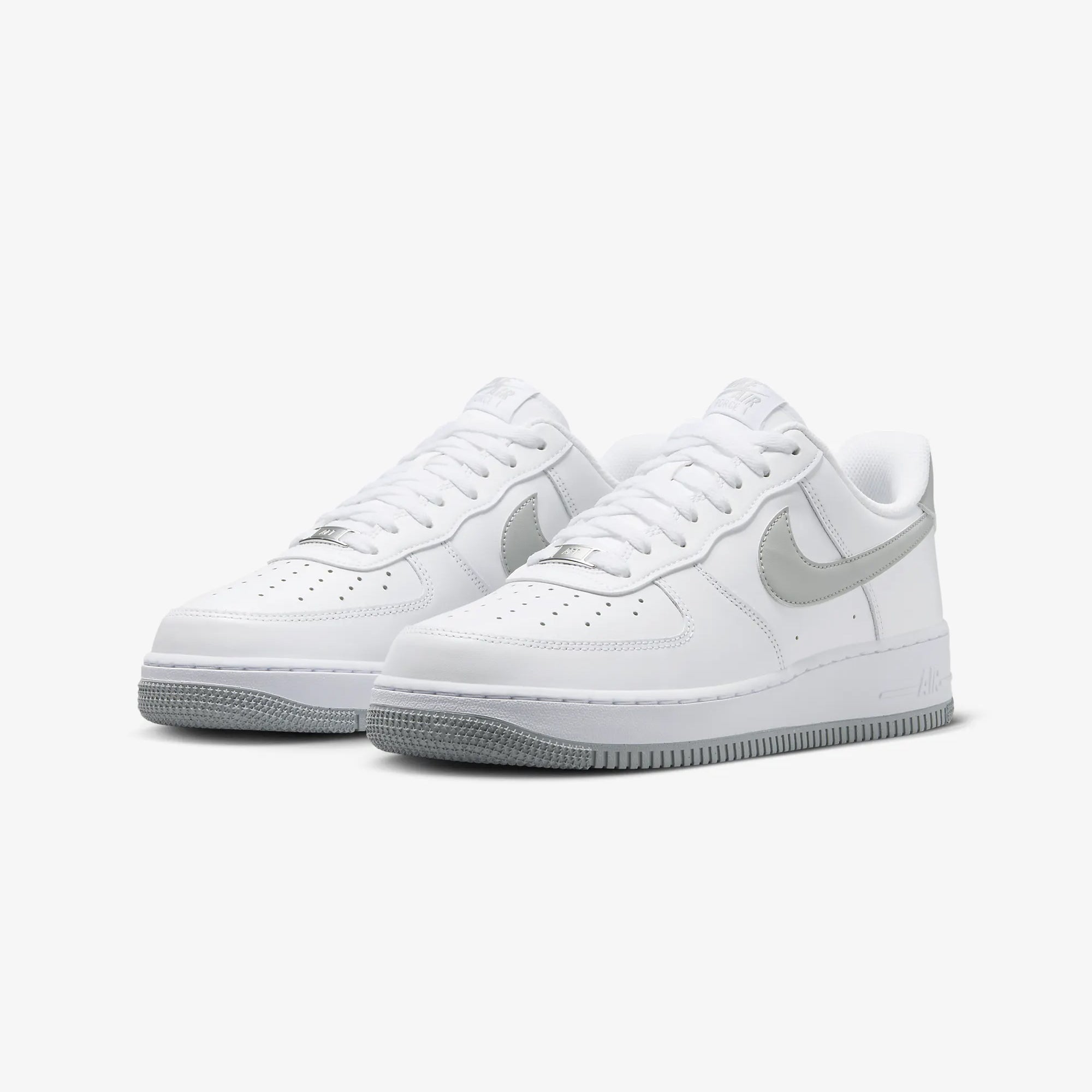 Nike | AIR FORCE 1 '07 { WHITE/LT SMOKE GREY-WHITE