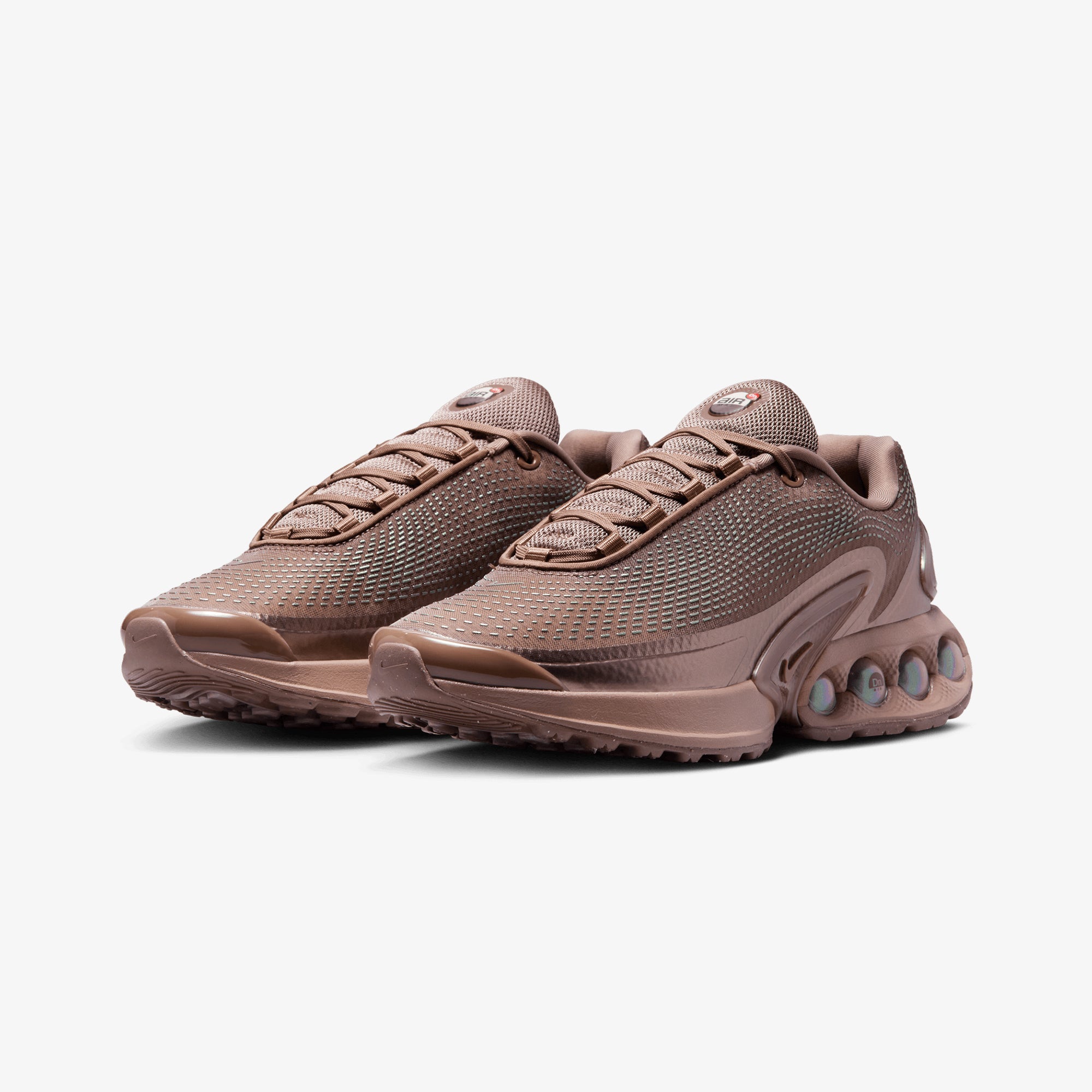 Nike | AIR MAX DN  { MINK BROWN/IRONSTONE-TAUPE HAZE