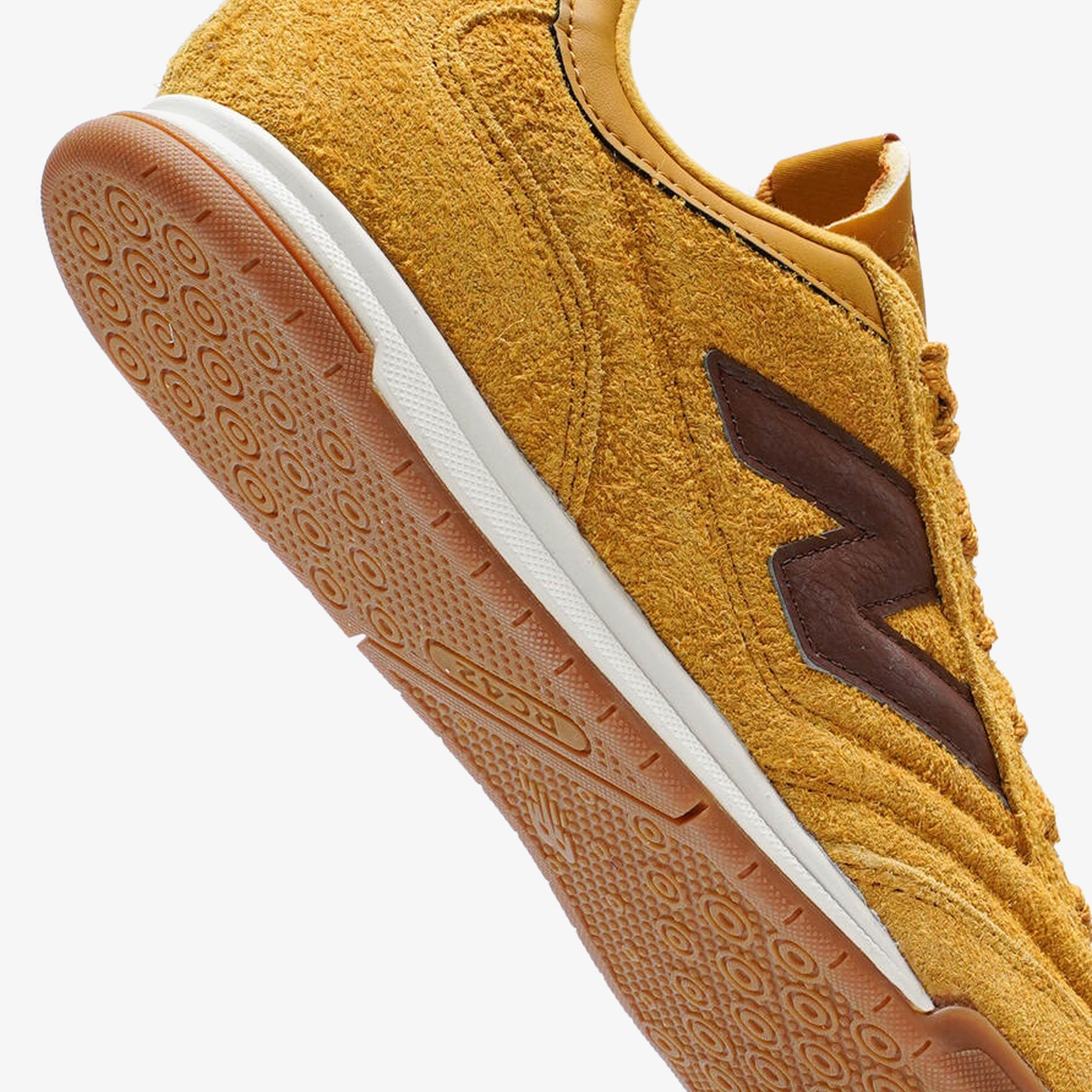 New Balance | RC42 { BUTTERSCOTCH/RICH