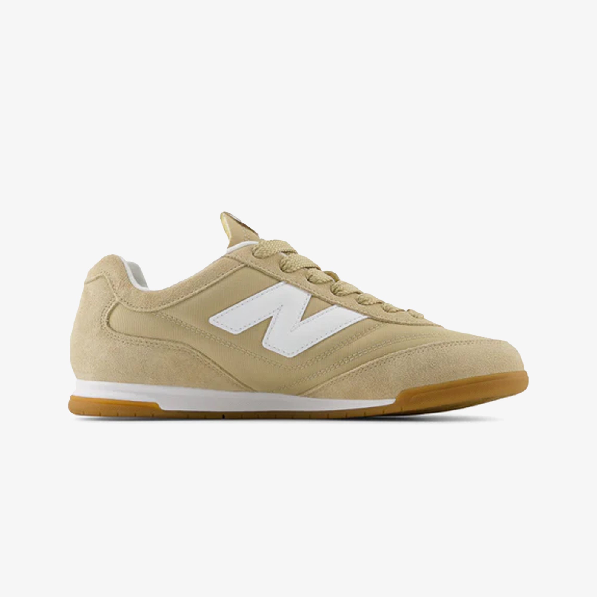 New Balance | RC42 { BEIGE/WHITE