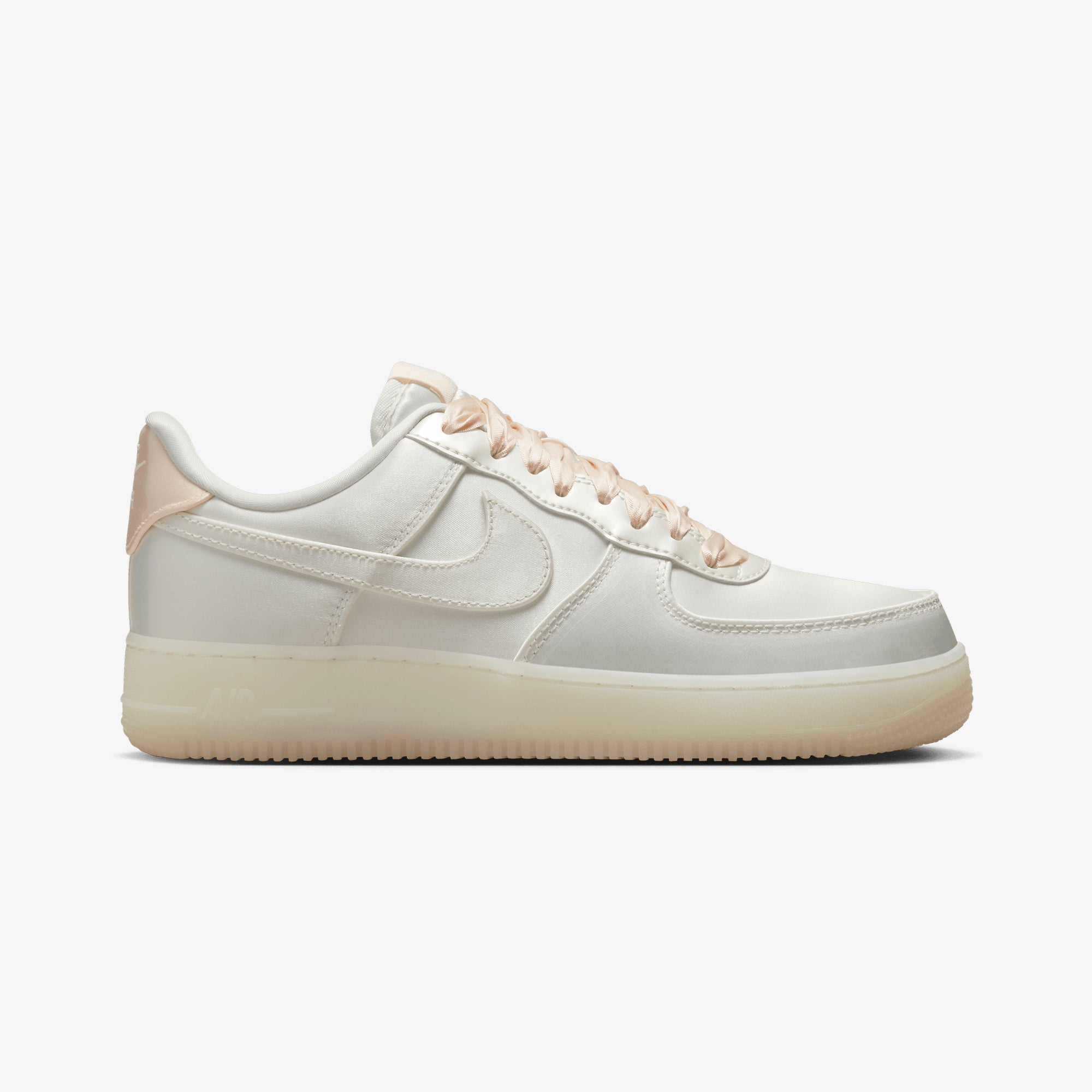 NIKE | AIR FORCE 1 '07 LV8 { SAIL/SAIL-BARELY ORANGE