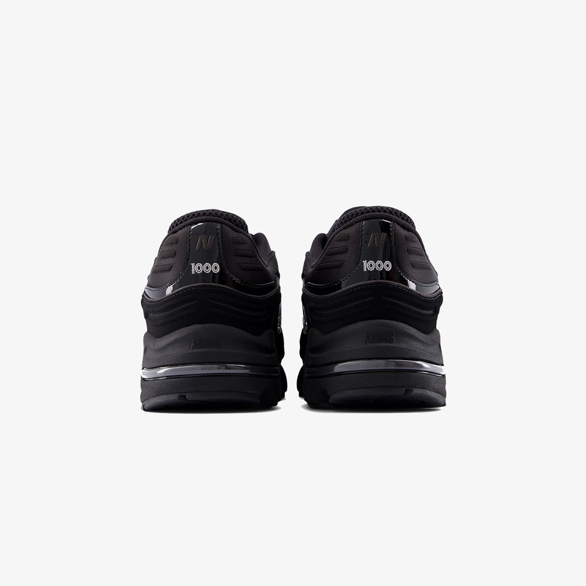 New Balance | 1000 { BLACK/BLACK