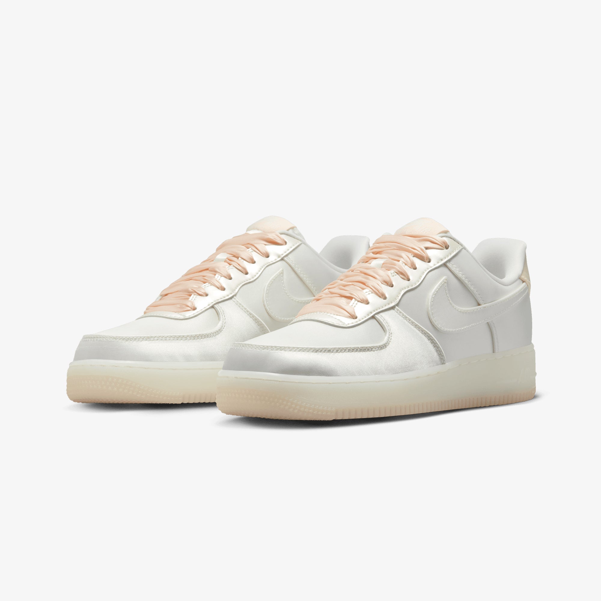 NIKE | AIR FORCE 1 '07 LV8 { SAIL/SAIL-BARELY ORANGE