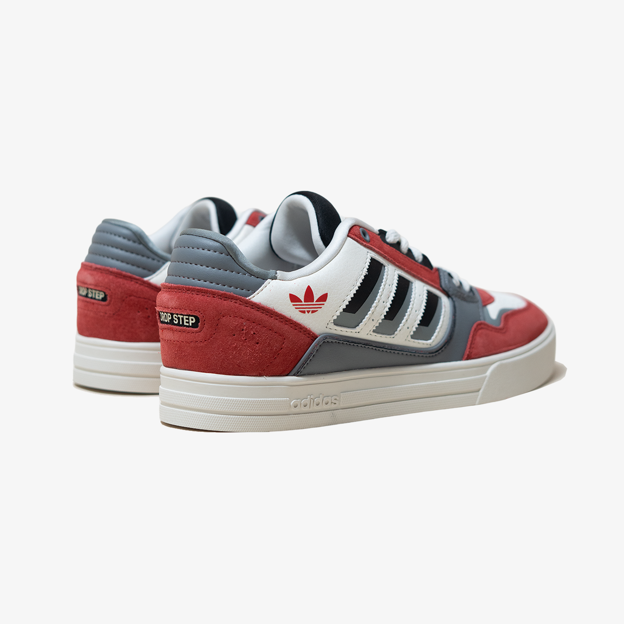 Adidas | DROP STEP LOW 2.0 { OWHITE/GRETHR/COLRED