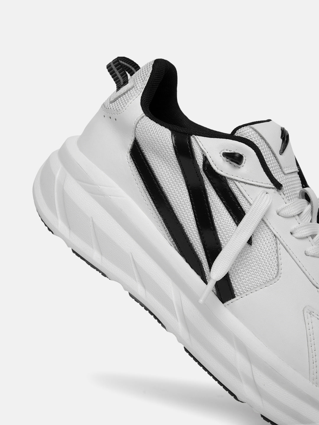LIGHTSPEED - White Sports Sneakers