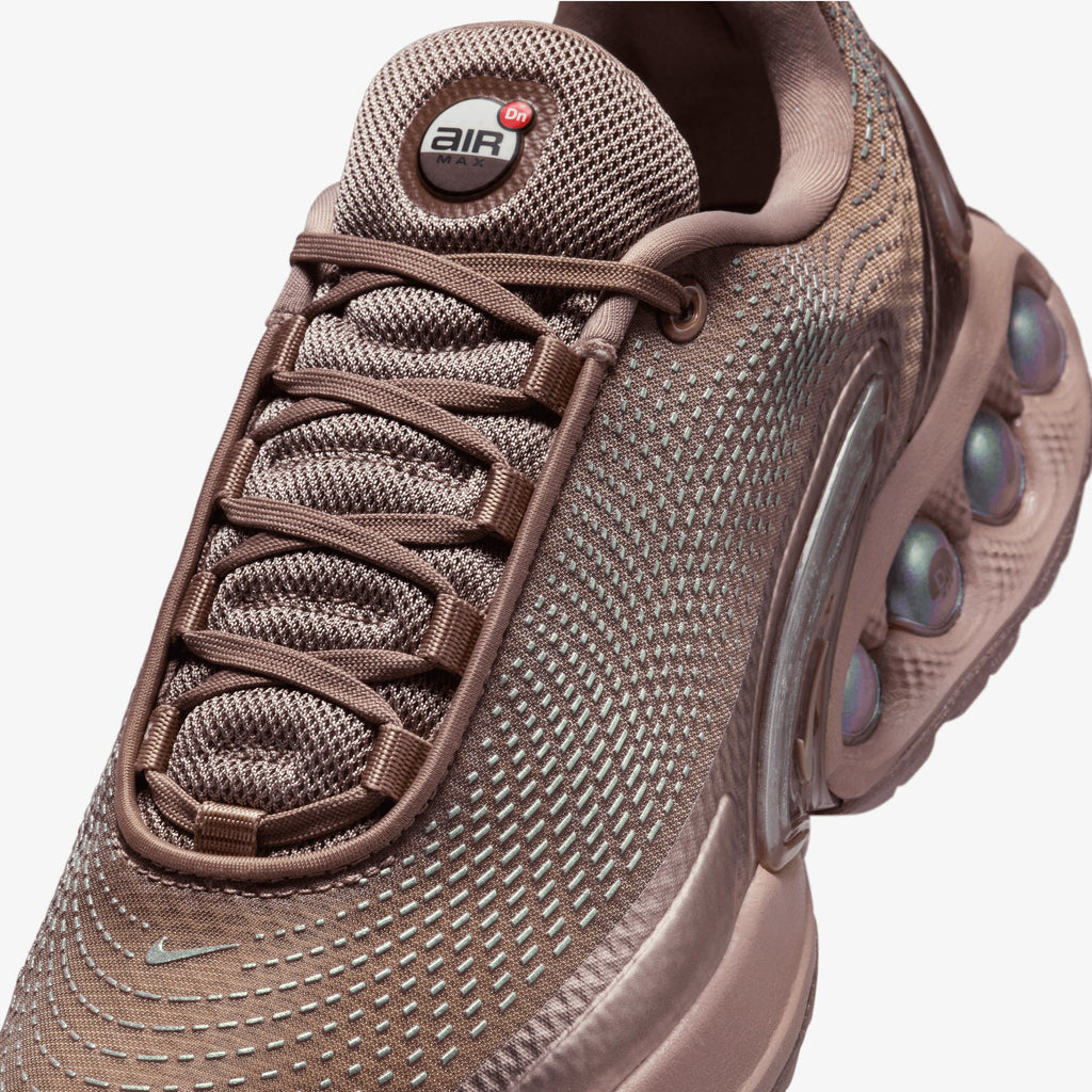 Nike | AIR MAX DN  { MINK BROWN/IRONSTONE-TAUPE HAZE
