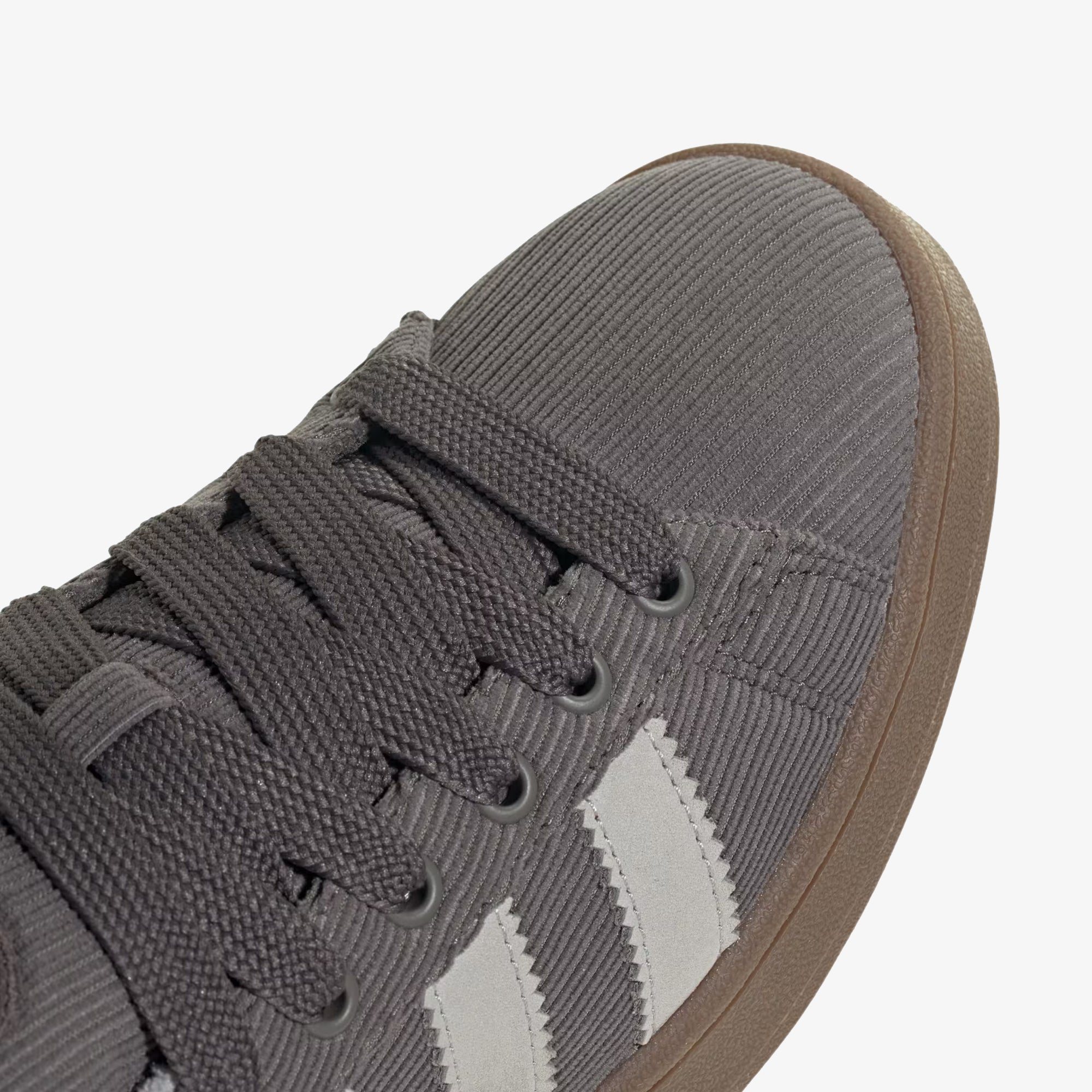 ADIDAS ORIGINALS | CAMPUS 00S { CHARCOAL/PANTONE/FTWR WHITE