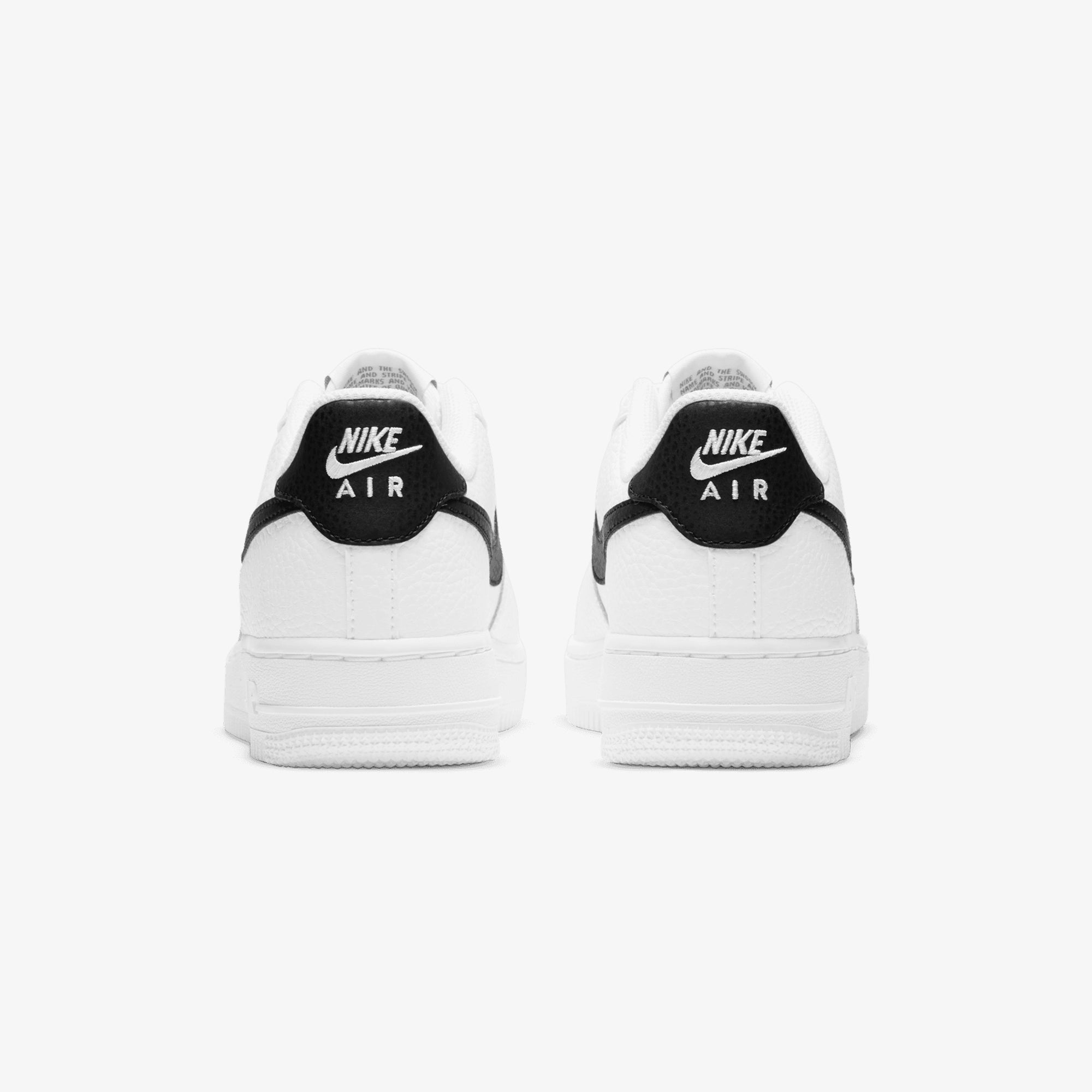 NIKE | AIR FORCE 1 { WHITE/BLACK