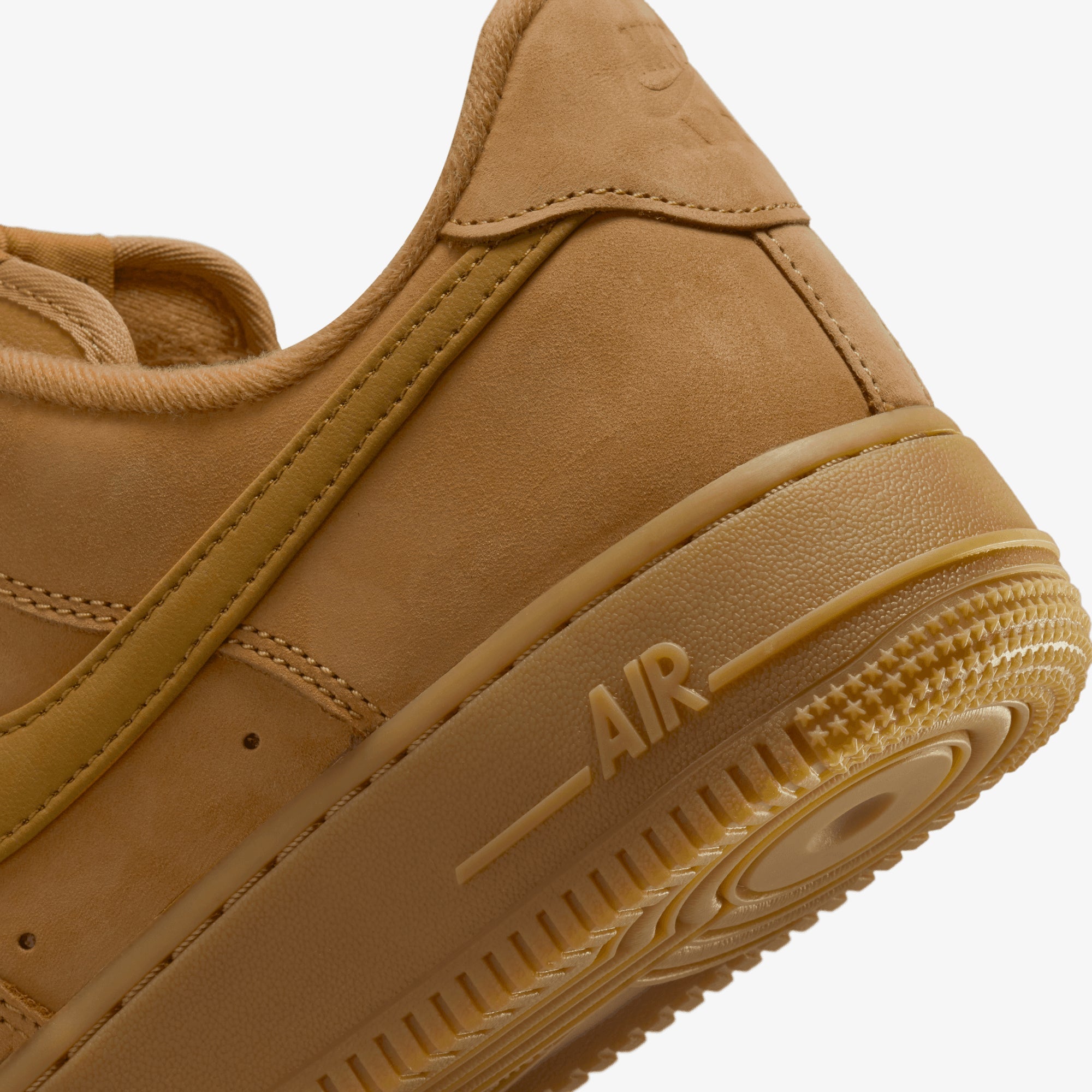 NIKE | AIR FORCE 1 '07 { FLAX/WHEAT-GUM LIGHT BROWN-BLACK