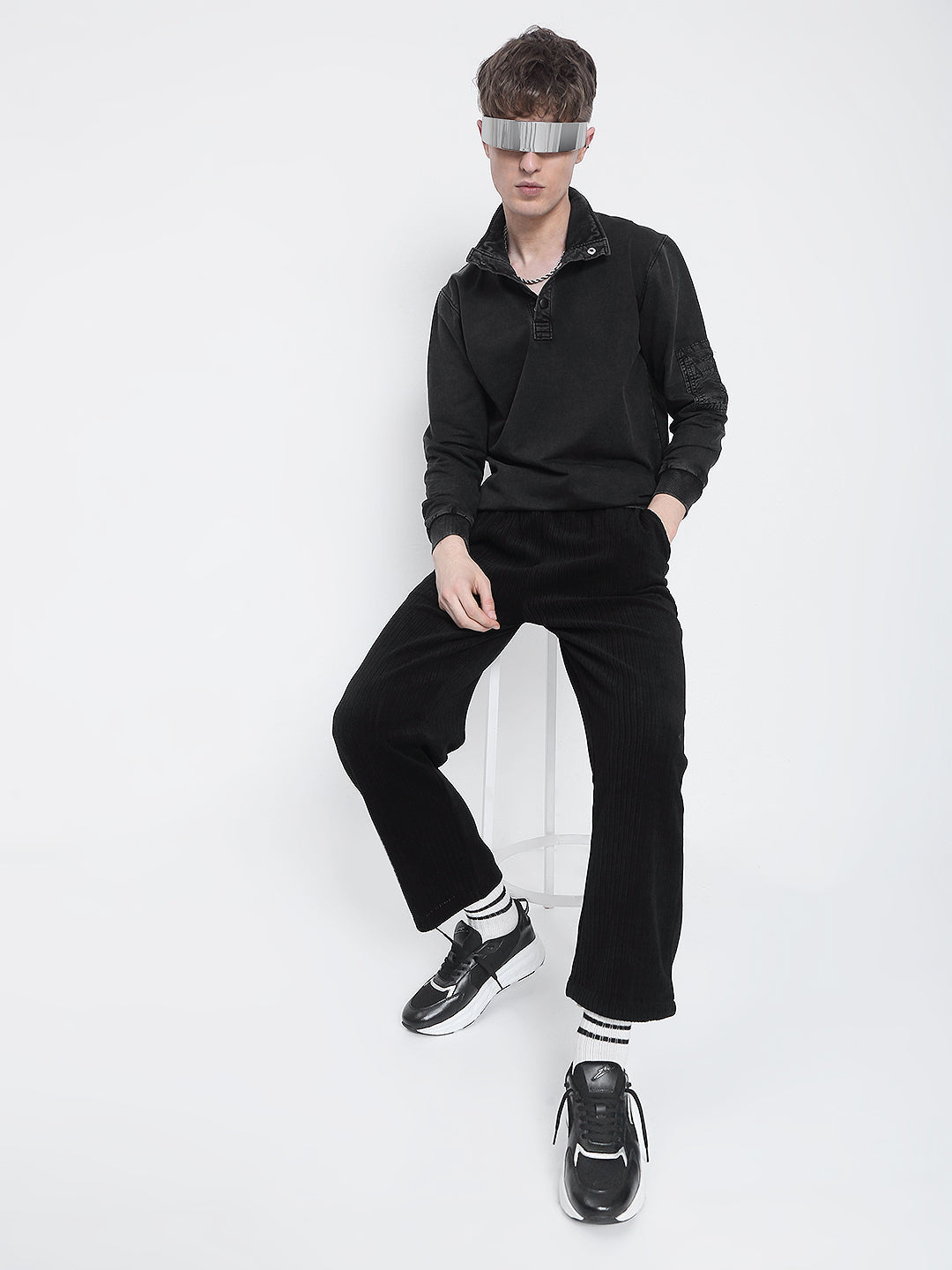 DARKSHIFT - Black Sports Sneakers