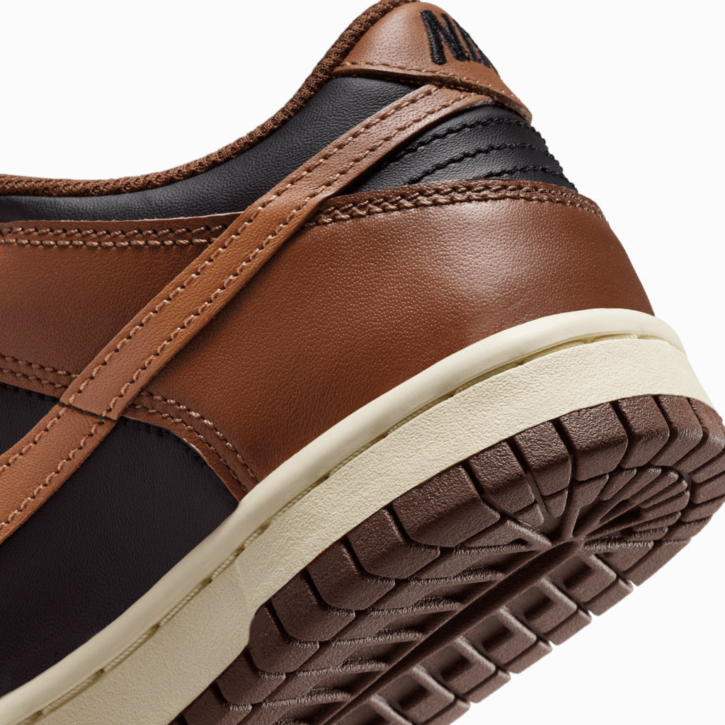 Nike | DUNK LOW { BLACK/BRITISH TAN-CACAO WOW