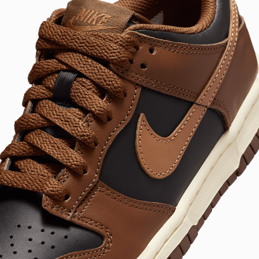 Nike | DUNK LOW { BLACK/BRITISH TAN-CACAO WOW
